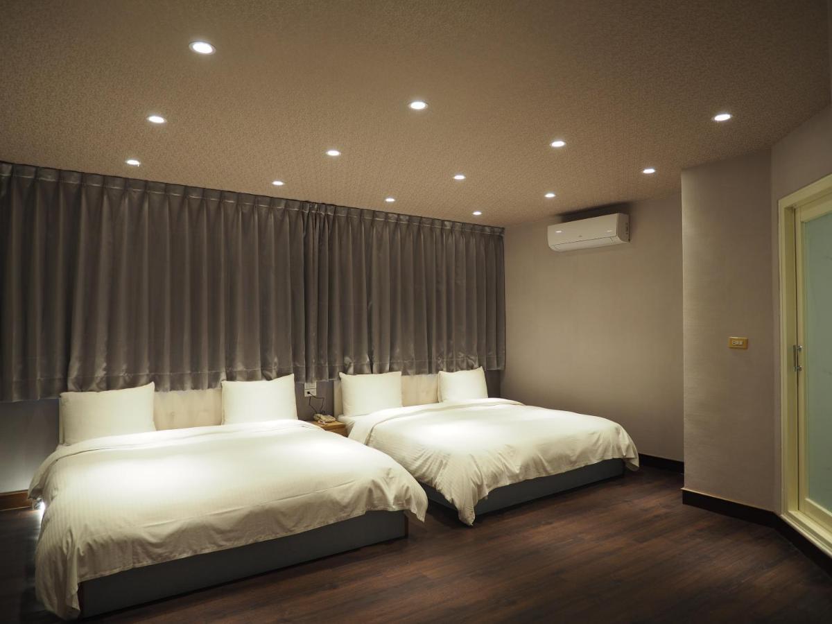 Day Chen Hotel Yilan Exterior foto